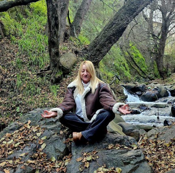 η-εκπαιδεύτρια-yoga-anna-gruny-απαντά-στο-ερωτηματ