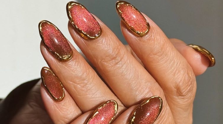 cinnamon-sugar-nails-%cf%84%ce%bf-trend-%cf%80%ce%bf%cf%85-%ce%b8%ce%b1-%ce%ba%ce%ac%ce%bd%ce%bf%cf%85%ce%bd-%cf%8c%ce%bb%ce%b5%cf%82-%cf%84%ce%bf%ce%bd-%cf%86%ce%b5%cf%84%ce%b9%ce%bd%cf%8c-%cf%870