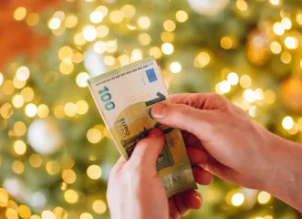 δώρο-χριστουγέννων-2025-ανατροπή-με-την-η