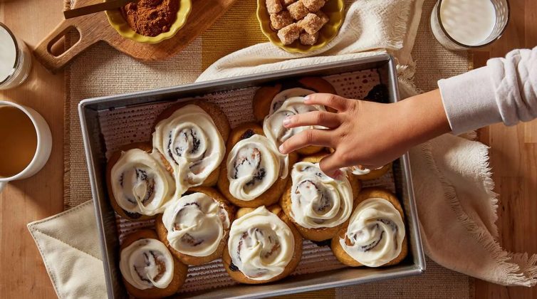 %ce%b5%cf%8d%ce%ba%ce%bf%ce%bb%ce%b1-cinnamon-rolls-%cf%84%ce%bf-%ce%b1%cf%80%cf%8c%ce%bb%cf%85%cf%84%ce%bf-%cf%83%cf%85%ce%bd%ce%bf%ce%b4%ce%b5%cf%85%cf%84%ce%b9%ce%ba%cf%8c-%ce%b3%ce%b9%ce%b10