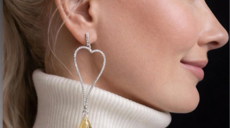 diamonds-desire-style-%cf%84%ce%b1-%ce%ba%ce%bf%cf%83%ce%bc%ce%ae%ce%bc%ce%b1%cf%84%ce%b1-%cf%84%ce%bf%cf%85-%ce%b1%cf%81%ce%b9%cf%83%cf%84%ce%b5%ce%af%ce%b4%ce%b7-%ce%bc%ce%af%cf%87%ce%b10