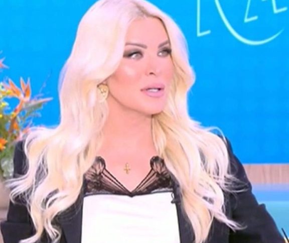 απρόσμενη-επιθυμία-από-την-κατερίνα-κ