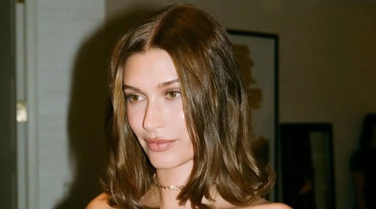 %cf%84%ce%bf-%ce%ad%ce%b4%ce%b5%ce%b9%ce%be%ce%b5-%ce%ba%ce%b9-%ce%b7-hailey-bieber-%cf%84%ce%bf-%ce%bc%ce%b1%ce%bd%ce%b9%ce%ba%ce%b9%ce%bf%cf%8d%cf%81-%cf%80%ce%bf%cf%85-%ce%b3%ce%af%ce%bd%ce%b50