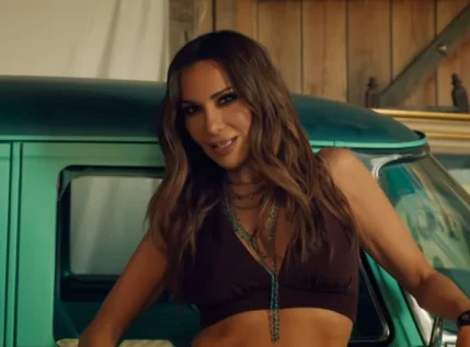 Δέσποινα Βανδή: Κυκλοφόρησε το video clip για το soundtrack του καλοκαιριού
