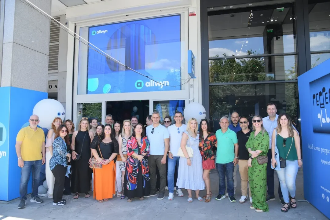 Λαμπερά εγκαίνια για το νέο κατάστημα της Allwyn στο Σύνταγμα