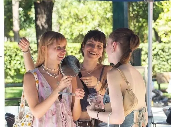 summerinthecity-%cf%84%ce%bf-the-meet-market-summeredition-%ce%b5%cf%80%ce%b9%cf%83%cf%84%cf%81%ce%ad%cf%86%ce%b5%ce%b9-%cf%83%cf%84%ce%bf-%ce%b6%ce%ac%cf%80%cf%80%ce%b5%ce%b9%ce%bf0