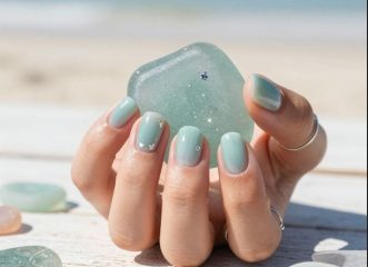 sea-glass-nails-%cf%84%ce%bf-%ce%ba%ce%bf%ce%bc%cf%88%cf%8c-%ce%ba%ce%b1%ce%bb%ce%bf%ce%ba%ce%b1%ce%b9%cf%81%ce%b9%ce%bd%cf%8c-%ce%bc%ce%b1%ce%bd%ce%b9%ce%ba%ce%b9%ce%bf%cf%8d%cf%81-%cf%80%ce%bf0