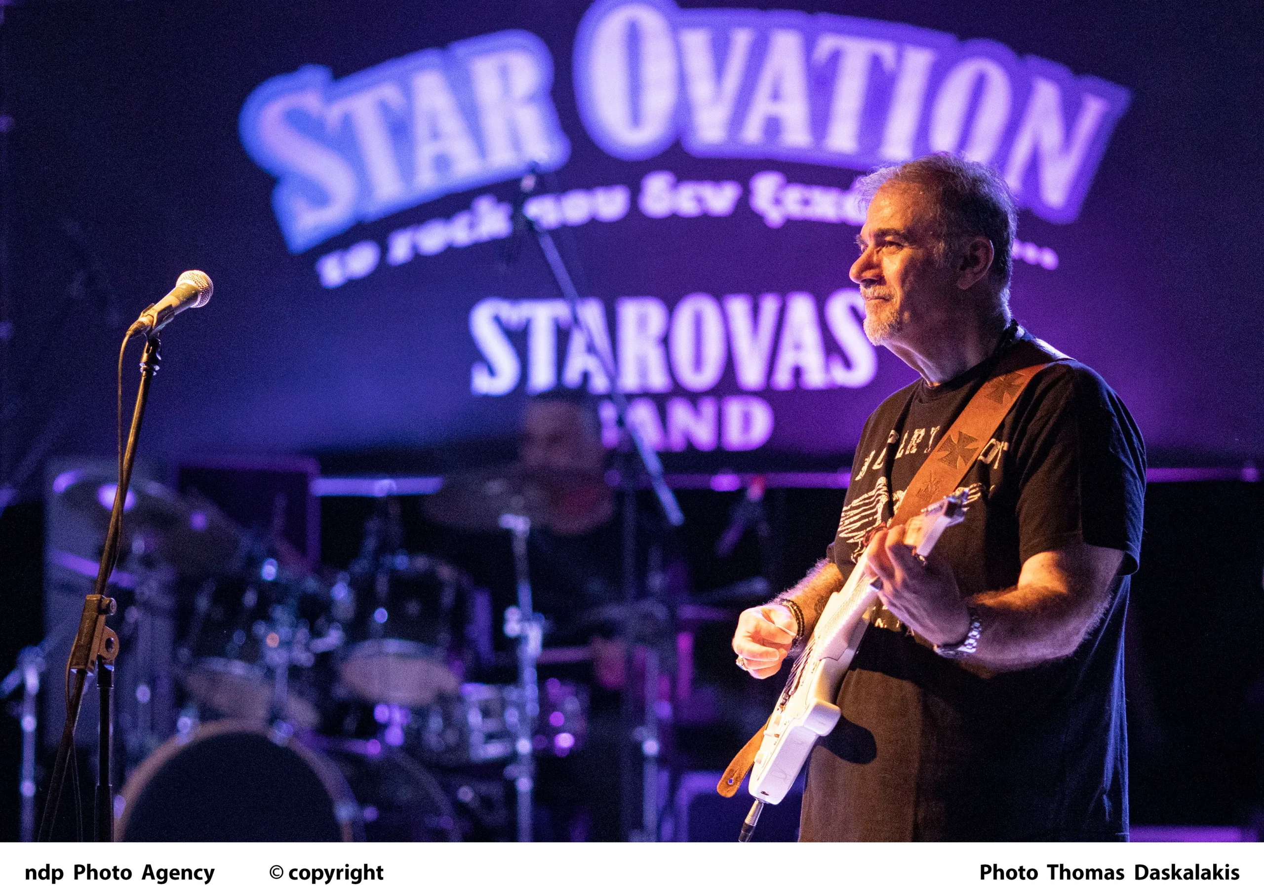 star-ovation-%cf%84%ce%bf-rock-%cf%80%ce%bf%cf%85-%ce%b4%ce%b5%ce%bd-%ce%be%ce%b5%cf%87%ce%ac%cf%83%ce%b1%ce%bc%ce%b5-starovas-band-%cf%86%ce%af%ce%bb%ce%bf%ce%b9-%cf%83%cf%840